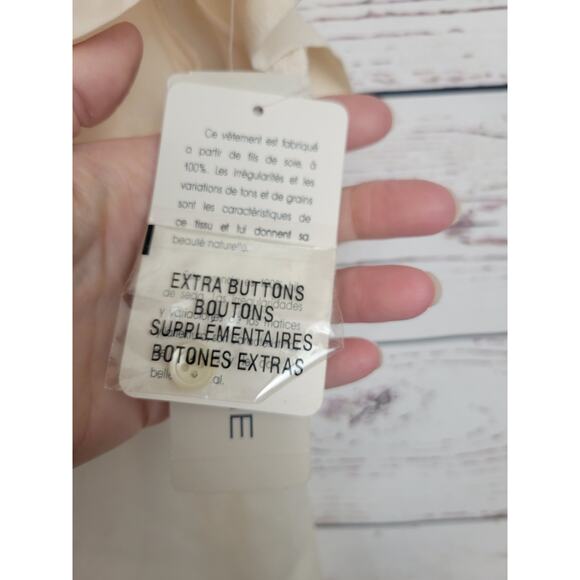 NWT Vtg Evan Picone Button Up Shirt Ivory 100% Silk Short Sleeve Women's Size 12 - Picture 9 of 15
